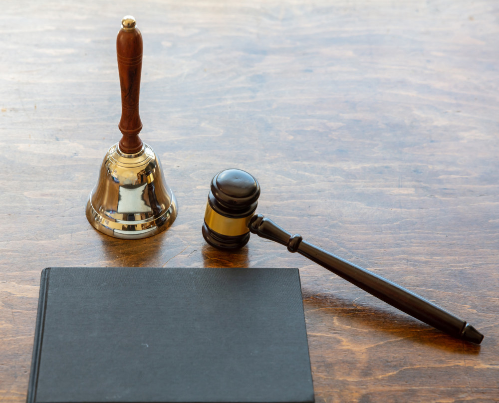Divorce judiciaire ou à l'amiable : comprendre les différences et choisir la meilleure option
