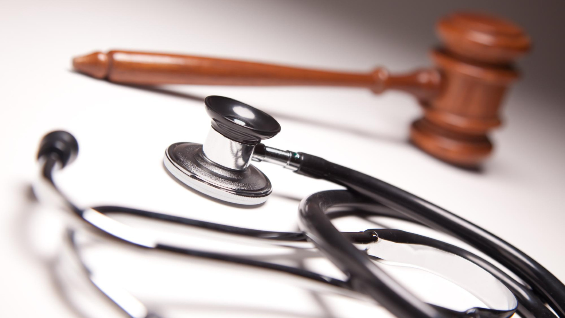 Droit médical : pourquoi faire appel à un avocat spécialisé ?